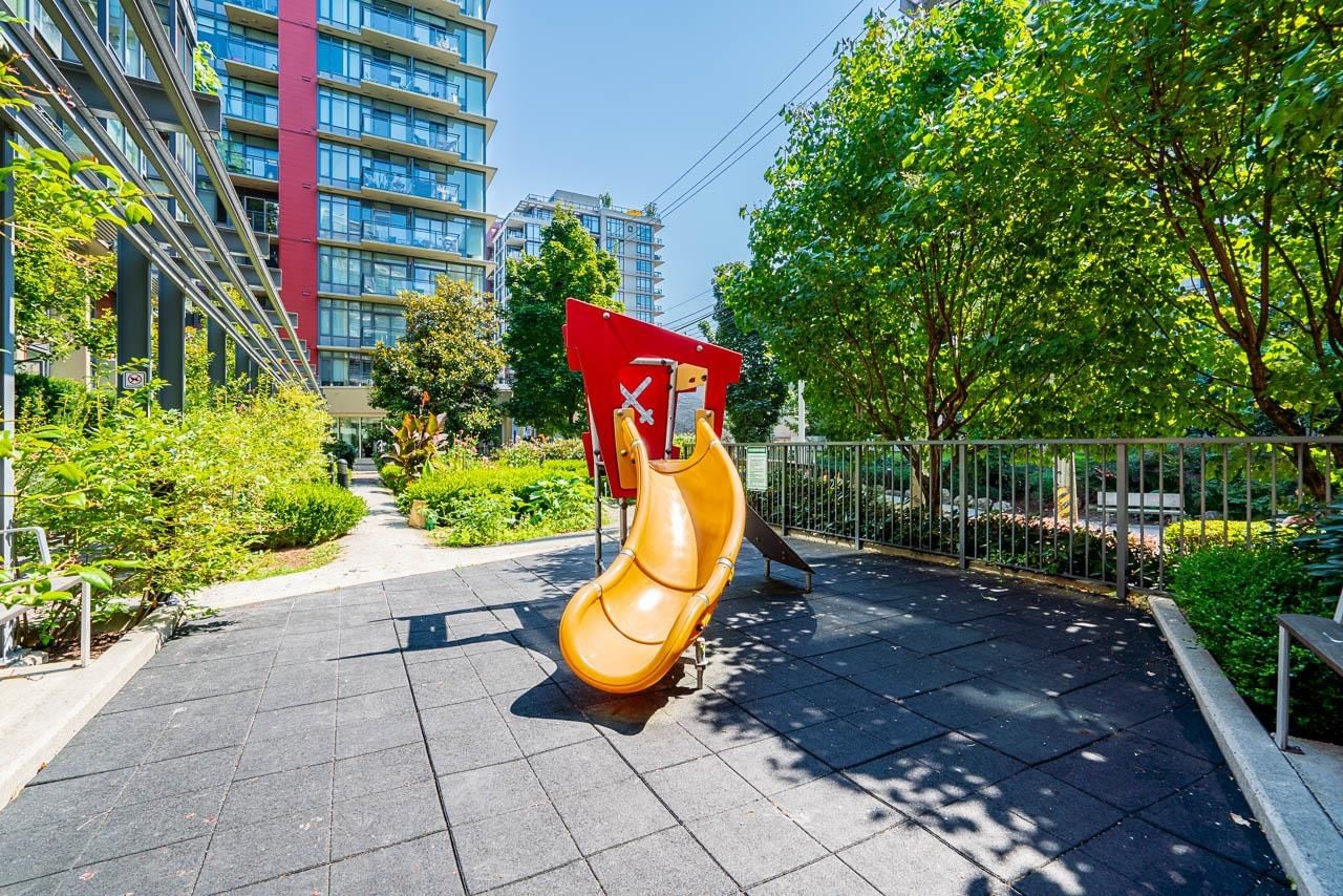 Listing Image 21