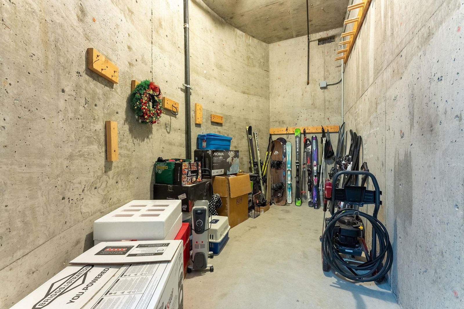 Listing Image 37