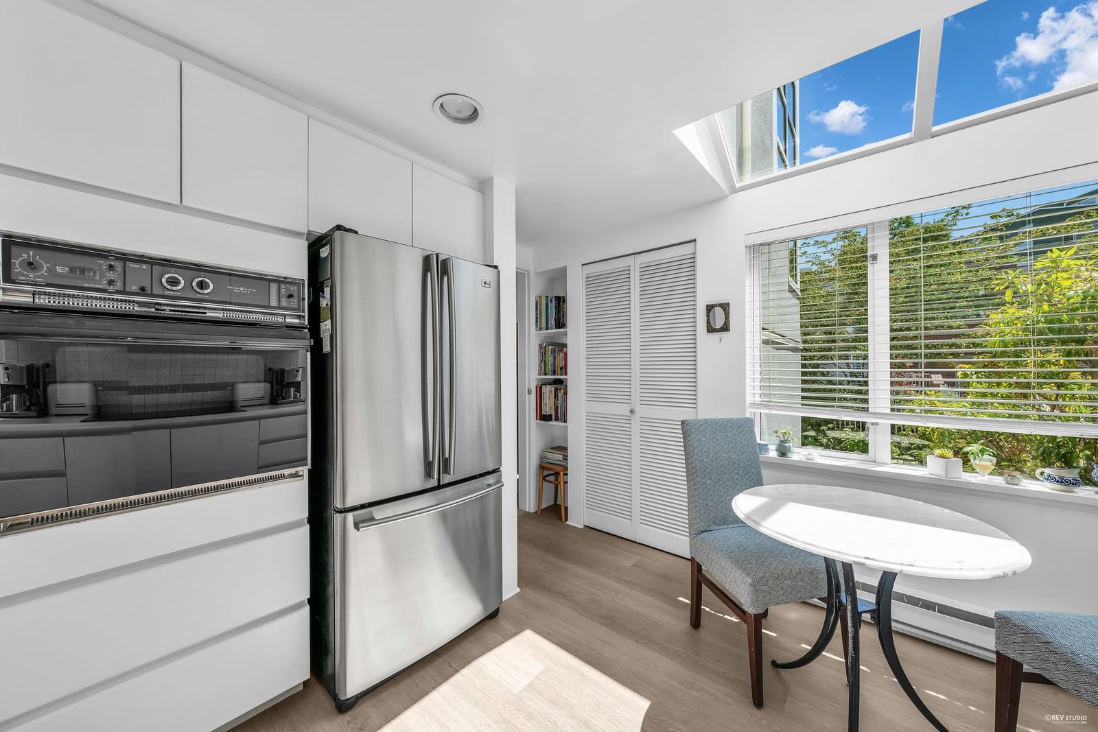 Listing Image 19