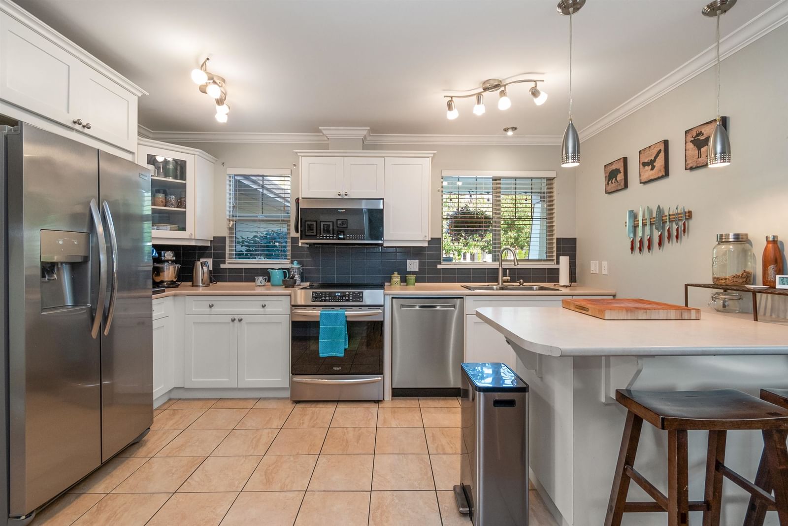Listing Image 13