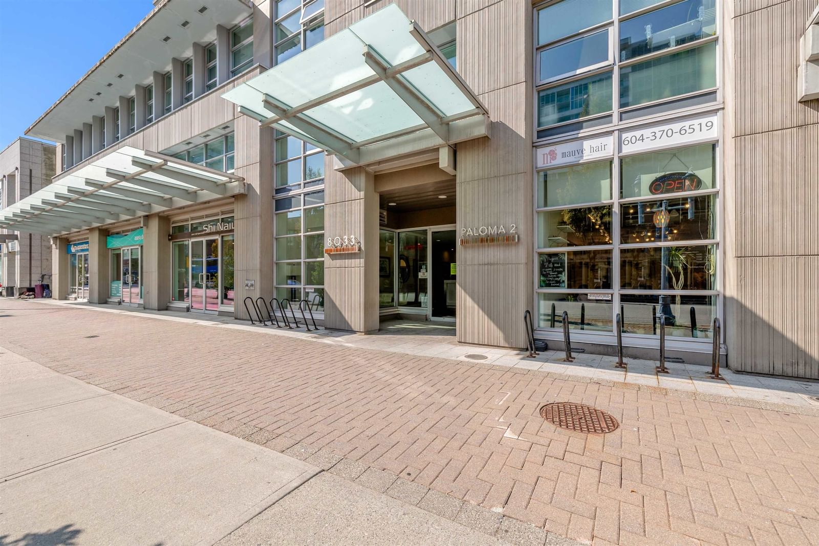 Listing Image 6