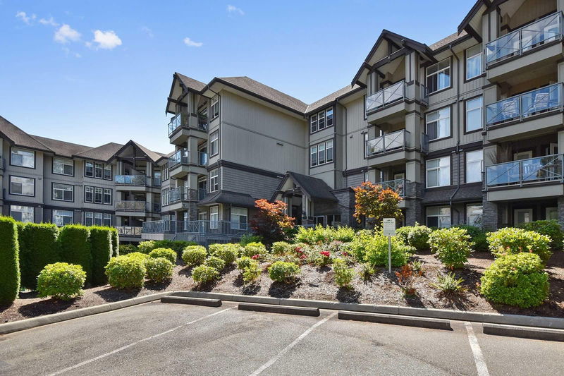 33318 Bourquin Crescent E #211, Abbotsford, British Columbia (MLS R2914562)