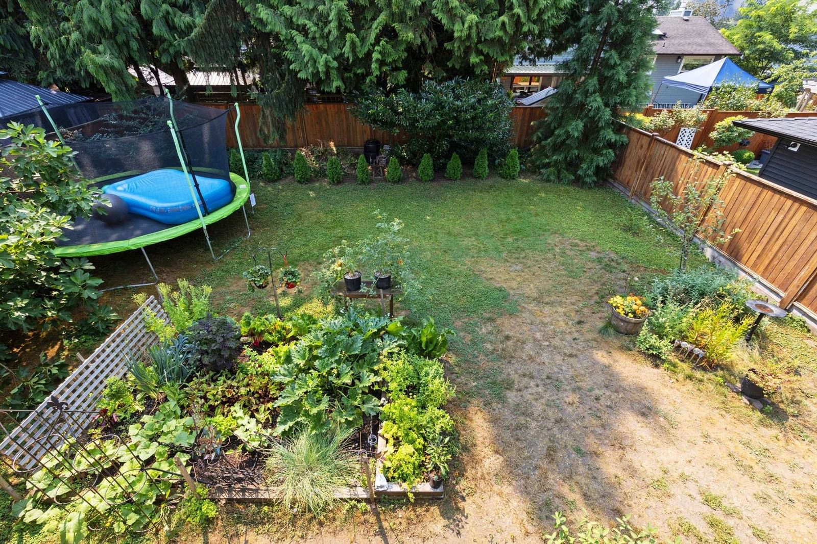 Listing Image 25