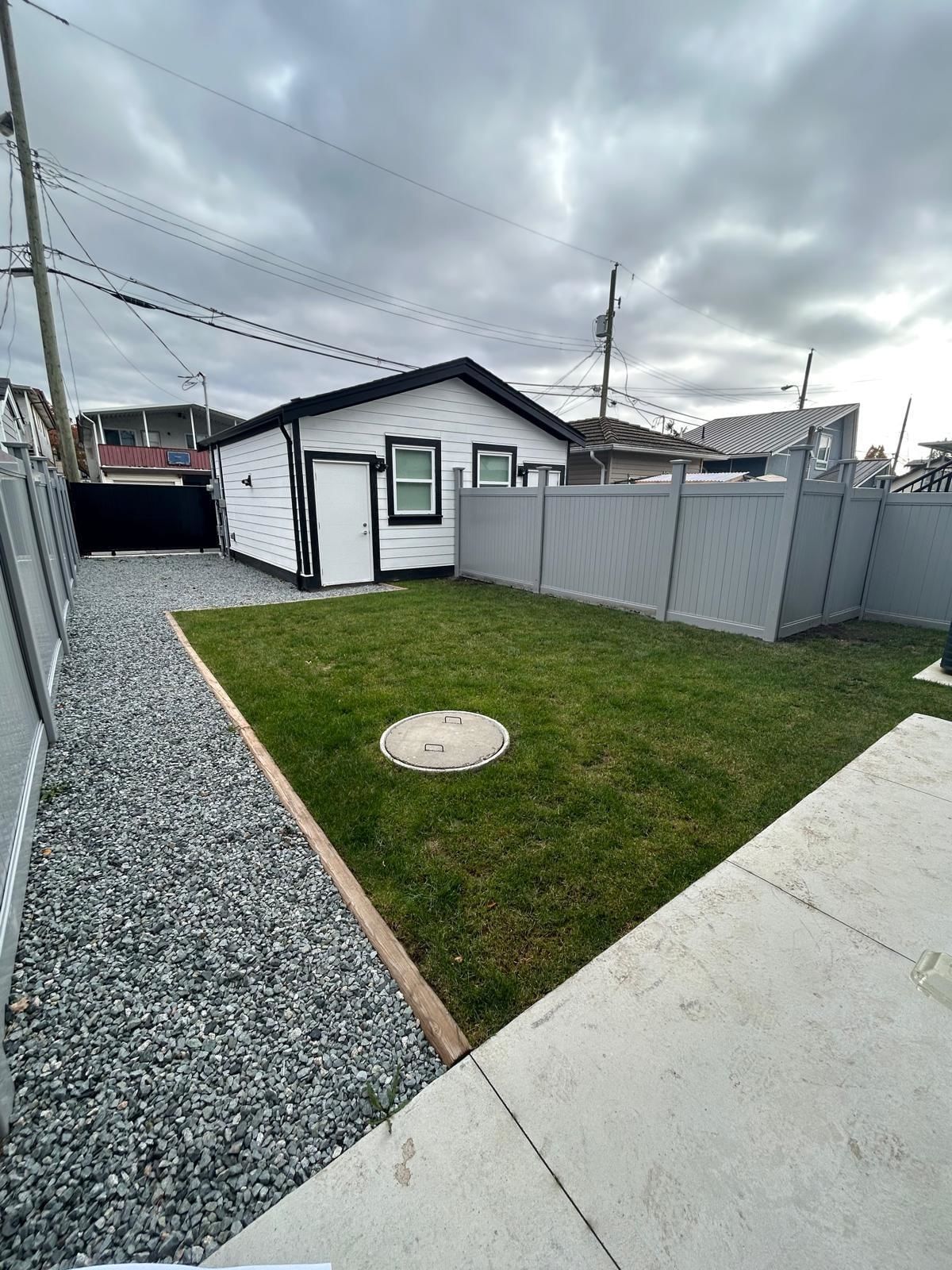 Listing Image 13