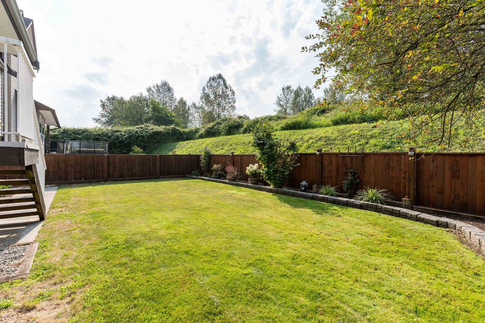 Listing Image 29