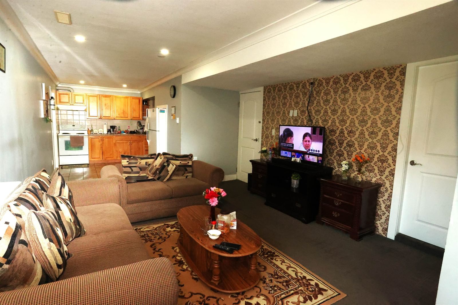 Listing Image 20