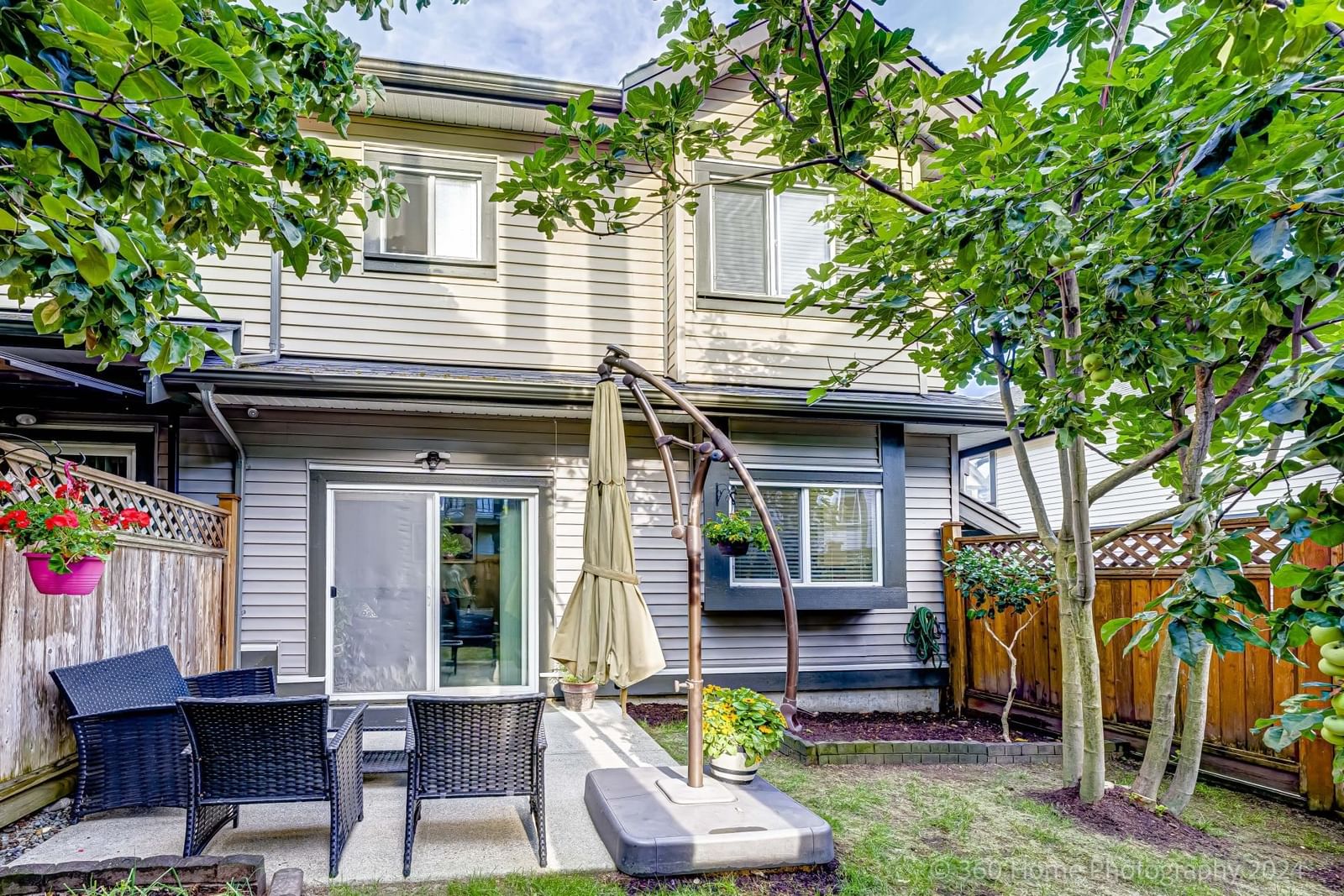 Listing Image 14