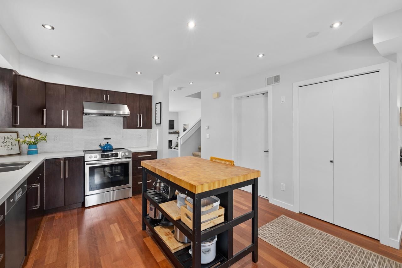 Listing Image 20