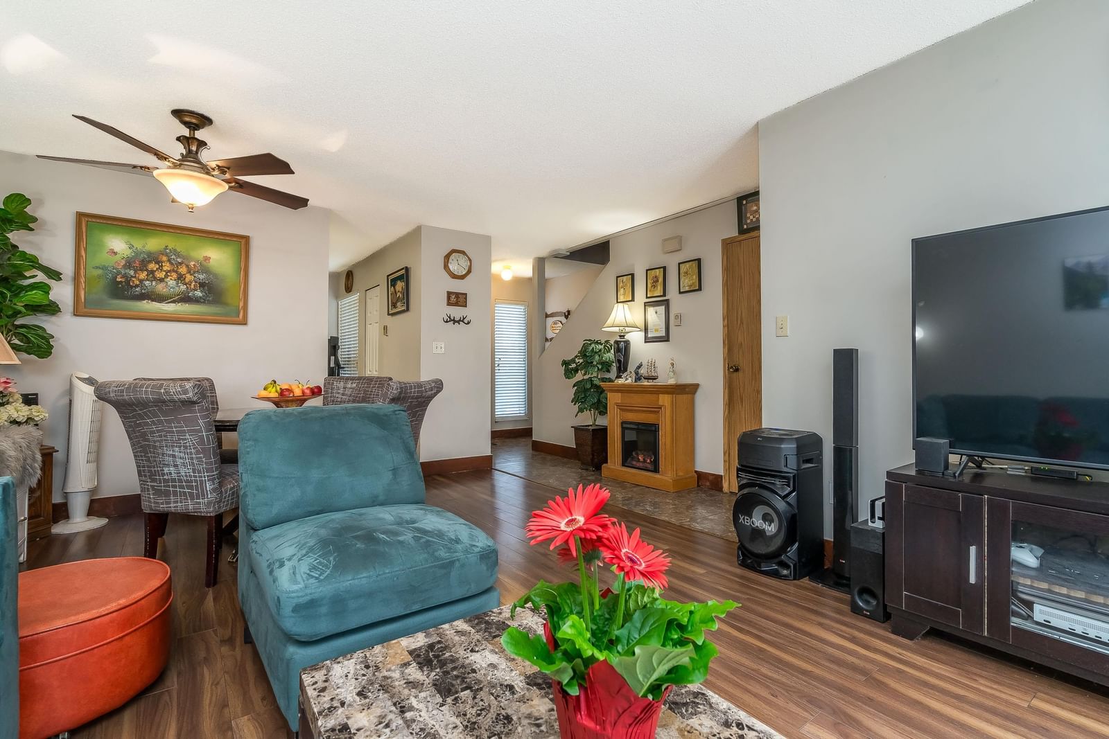 Listing Image 21