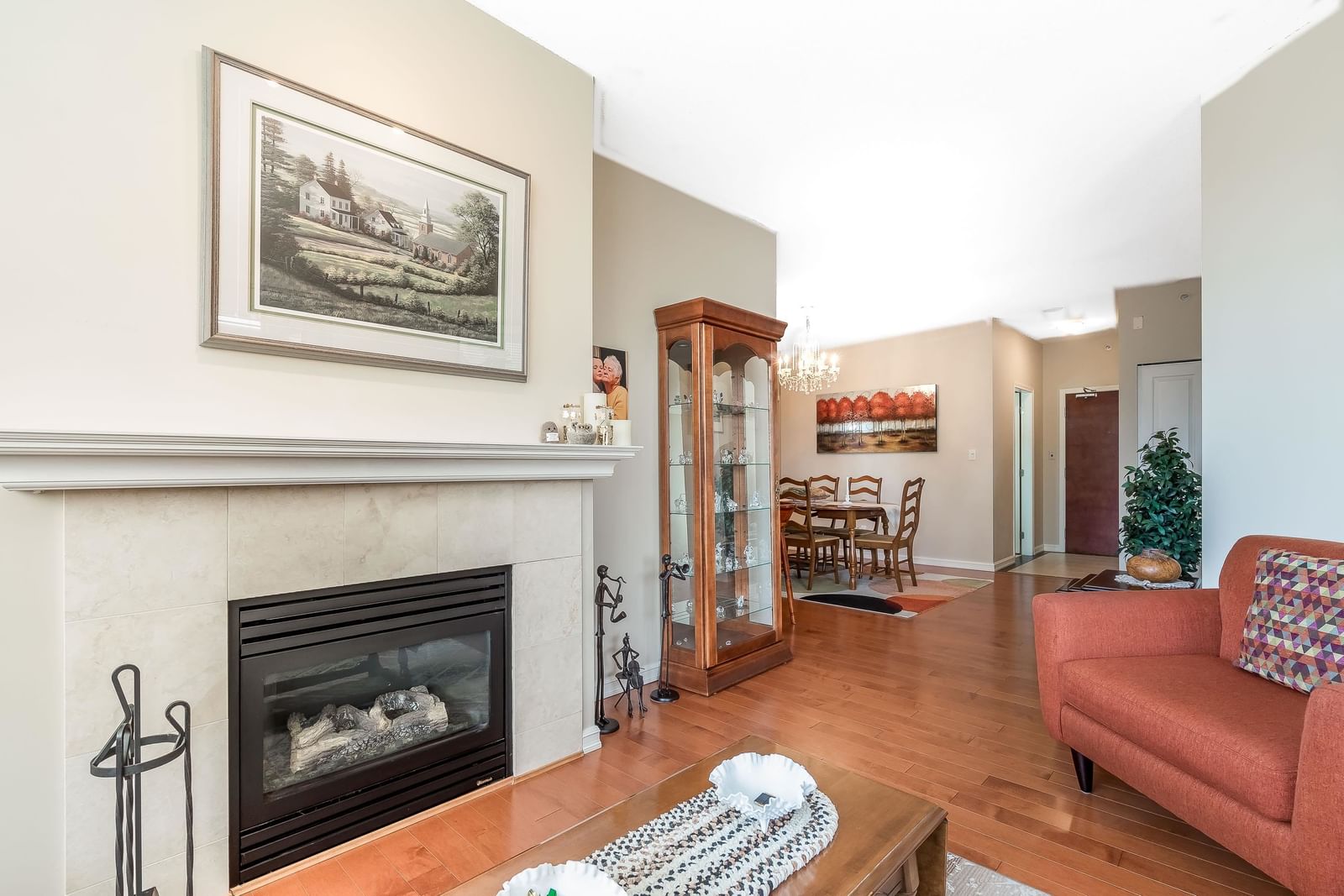 Listing Image 17