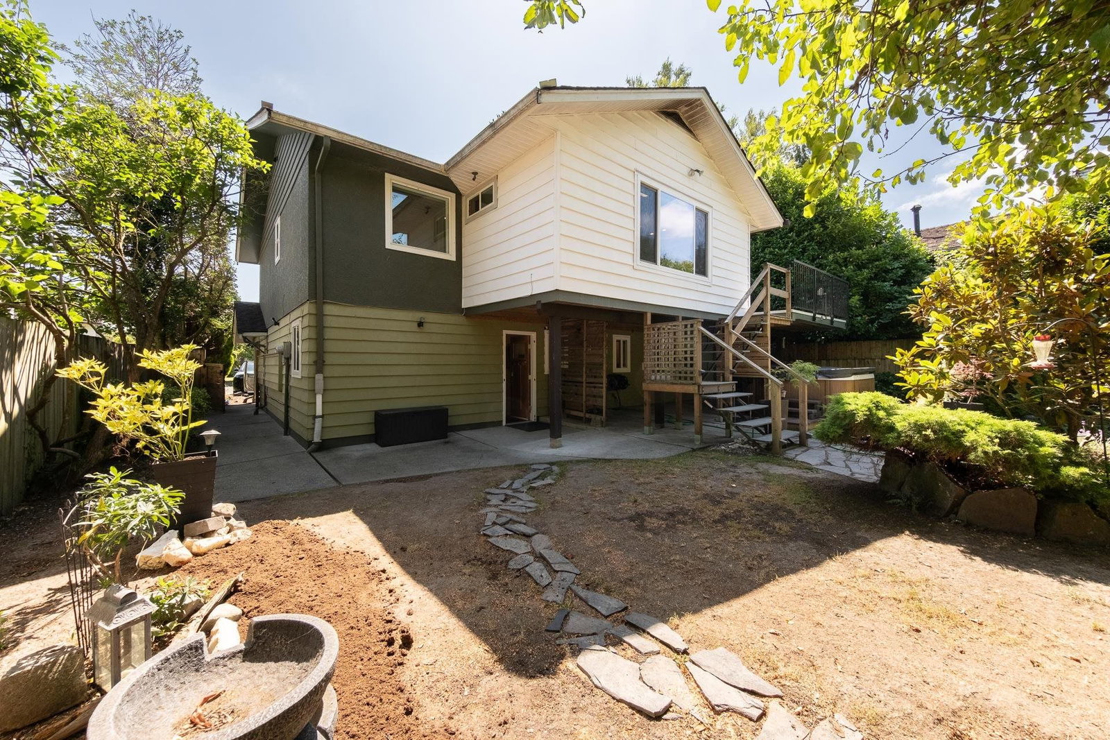 Listing Image 19