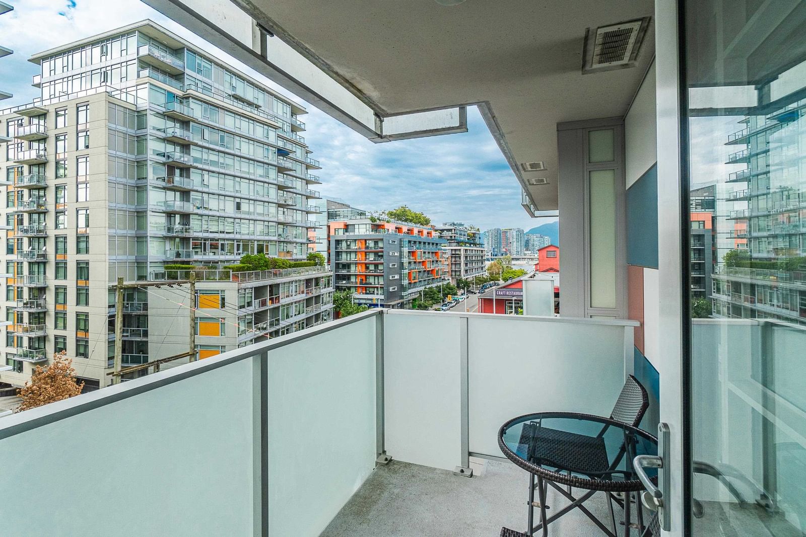 Listing Image 17