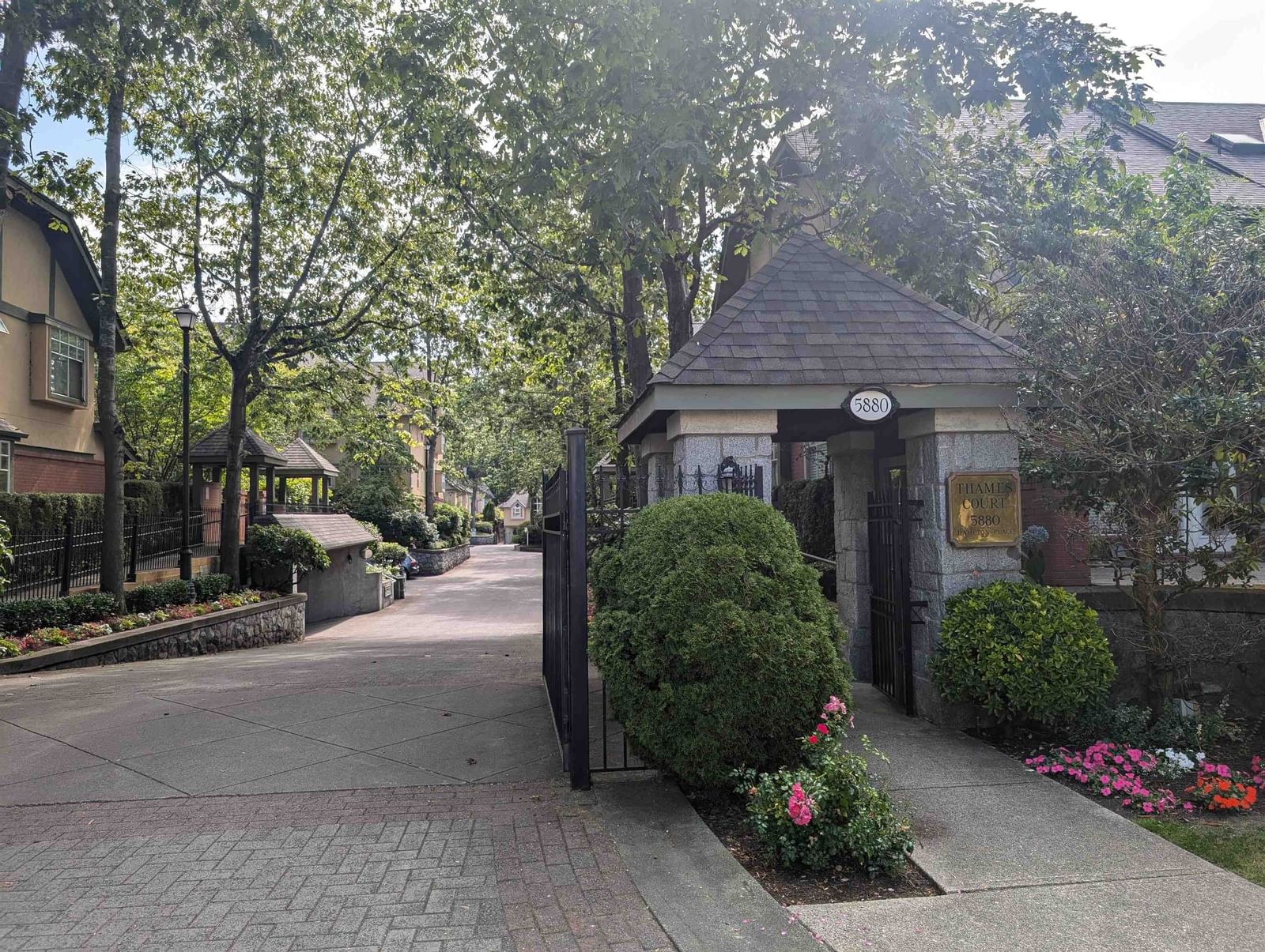 Listing Image 16
