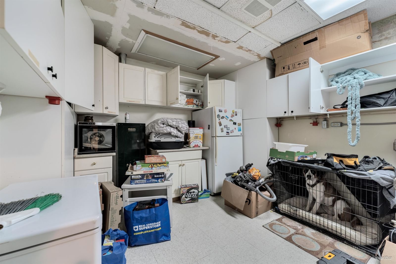 Listing Image 18