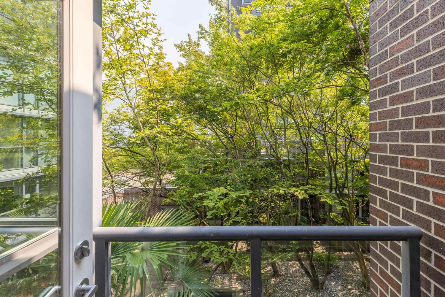Listing Image 24