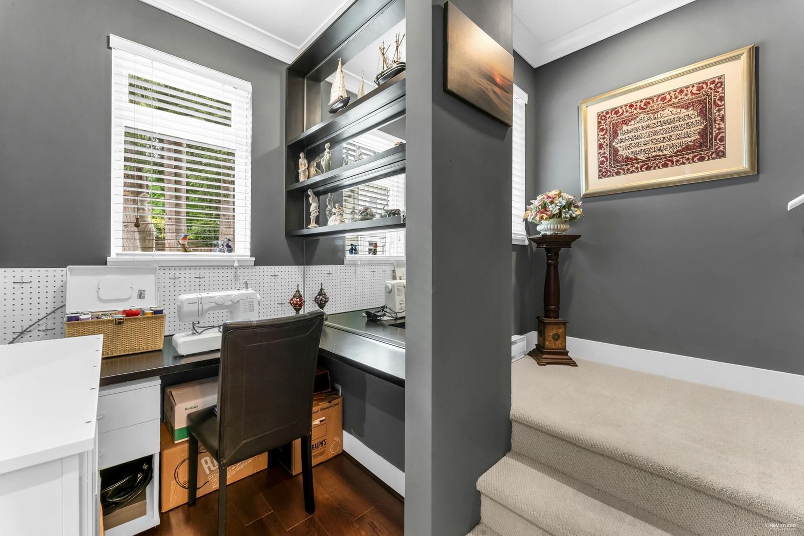 Listing Image 10