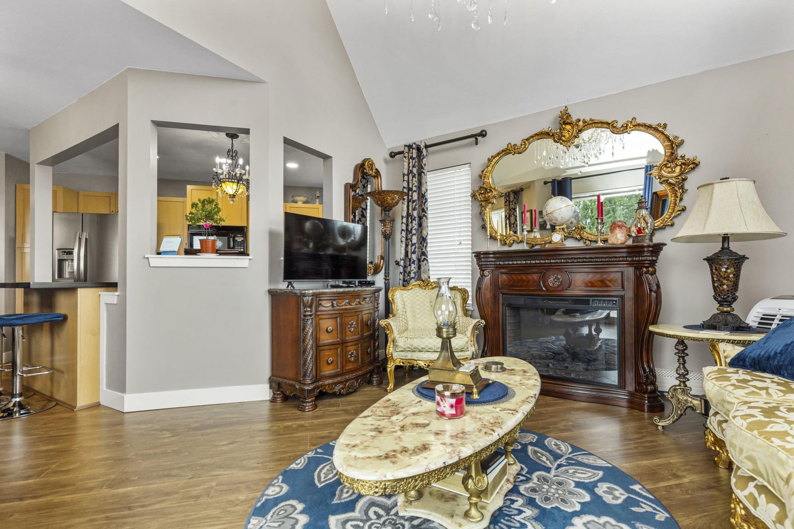 Listing Image 15