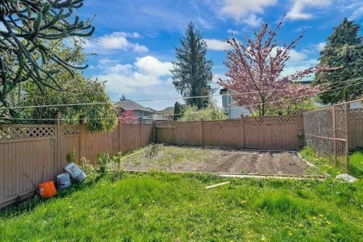 Listing Image 15