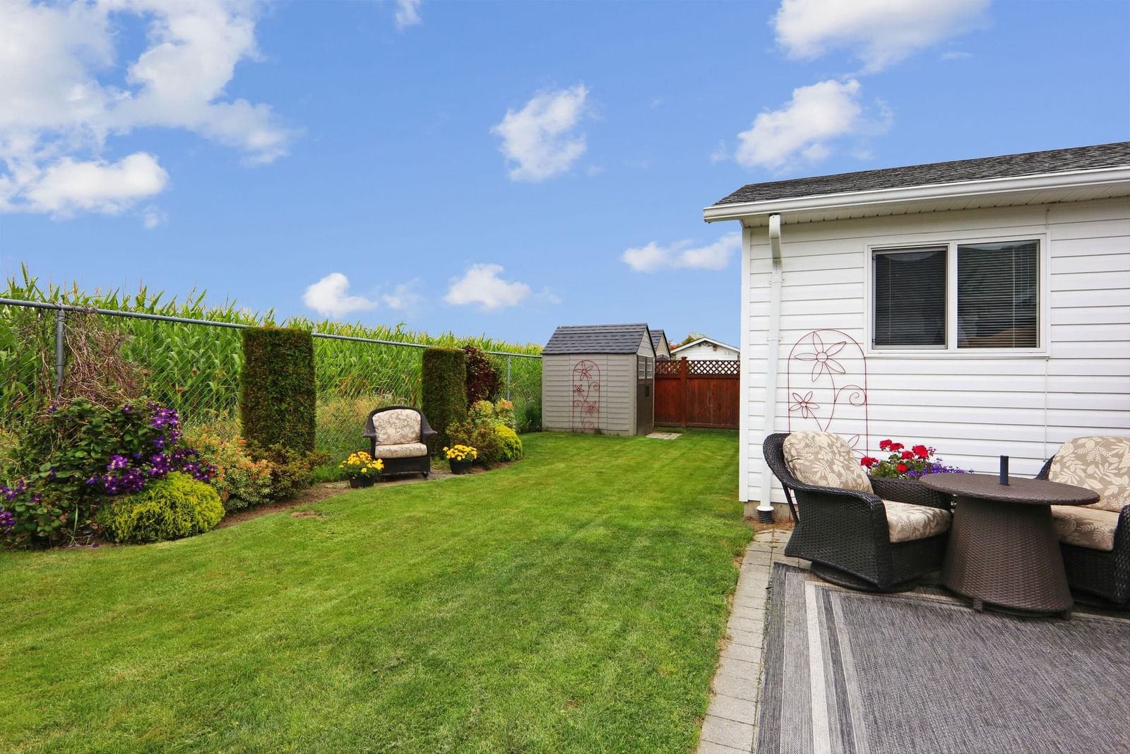 Listing Image 16