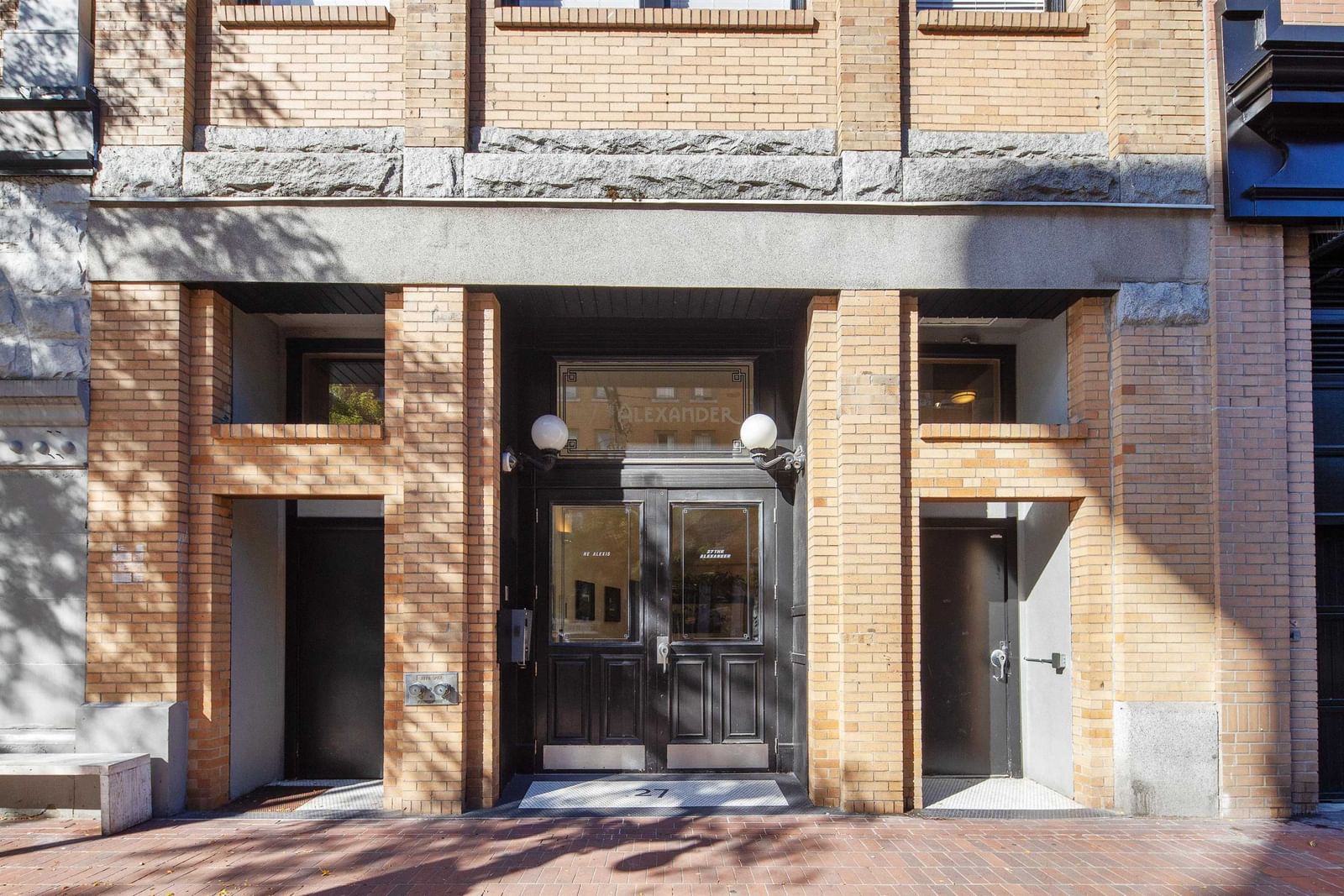 Listing Image 23