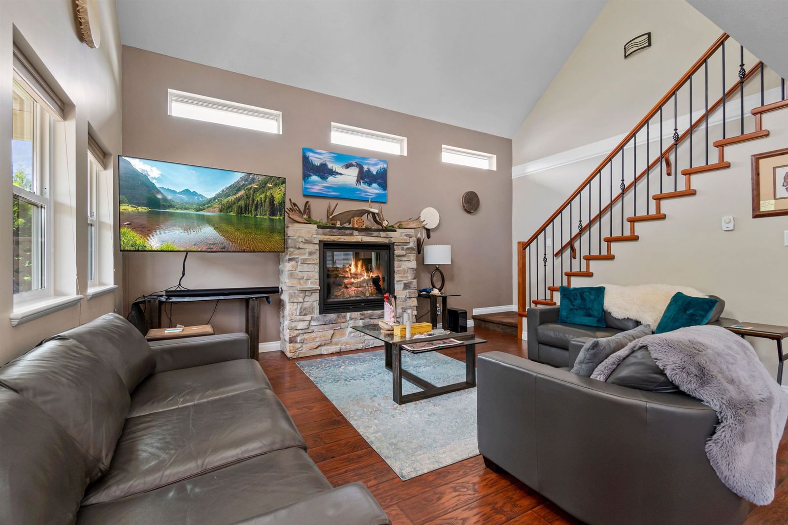 Listing Image 10