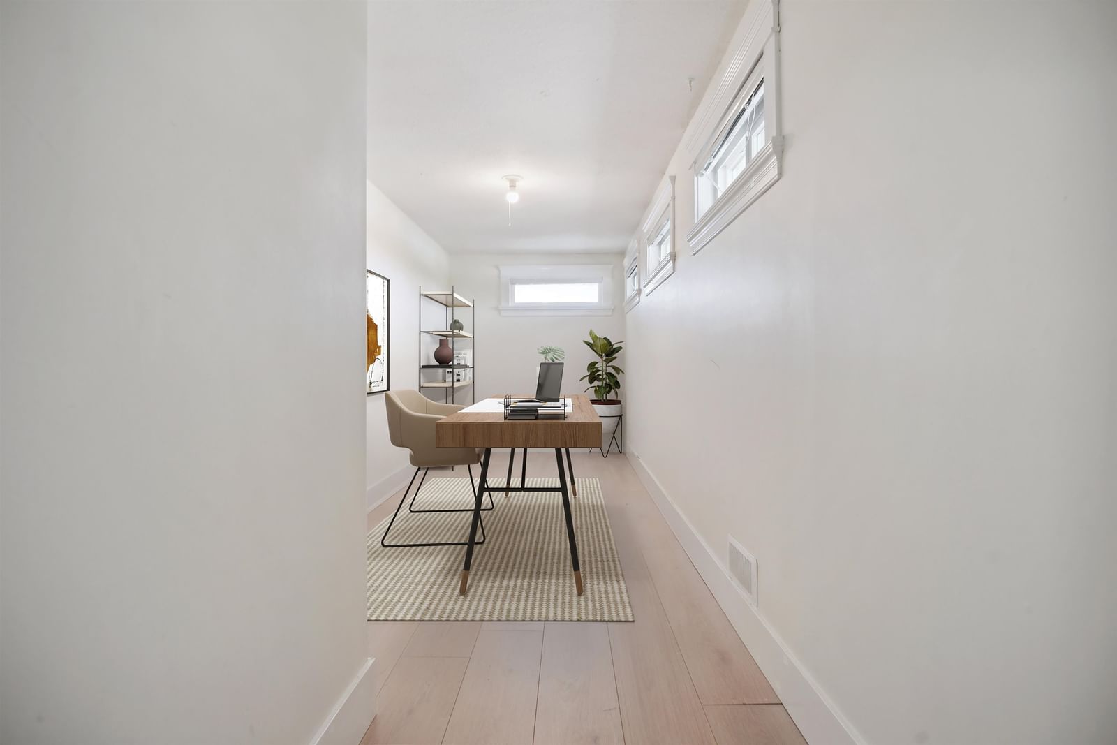 Listing Image 16