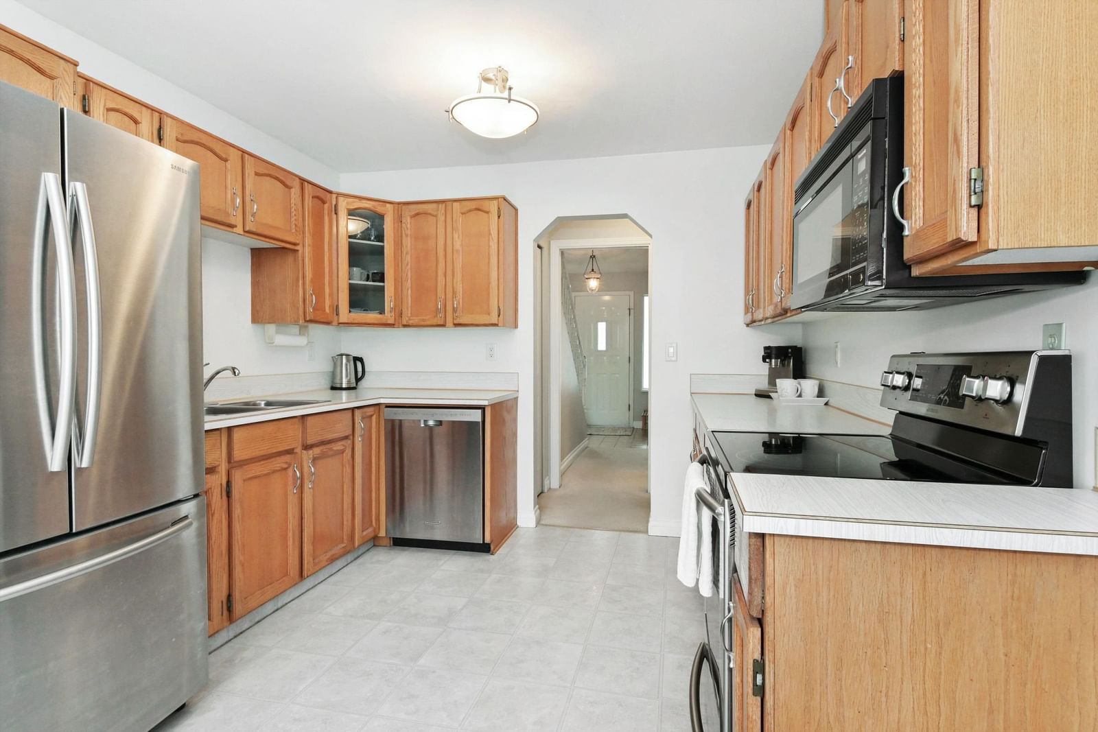 Listing Image 9