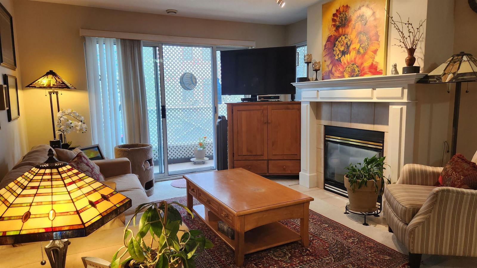 Listing Image 5