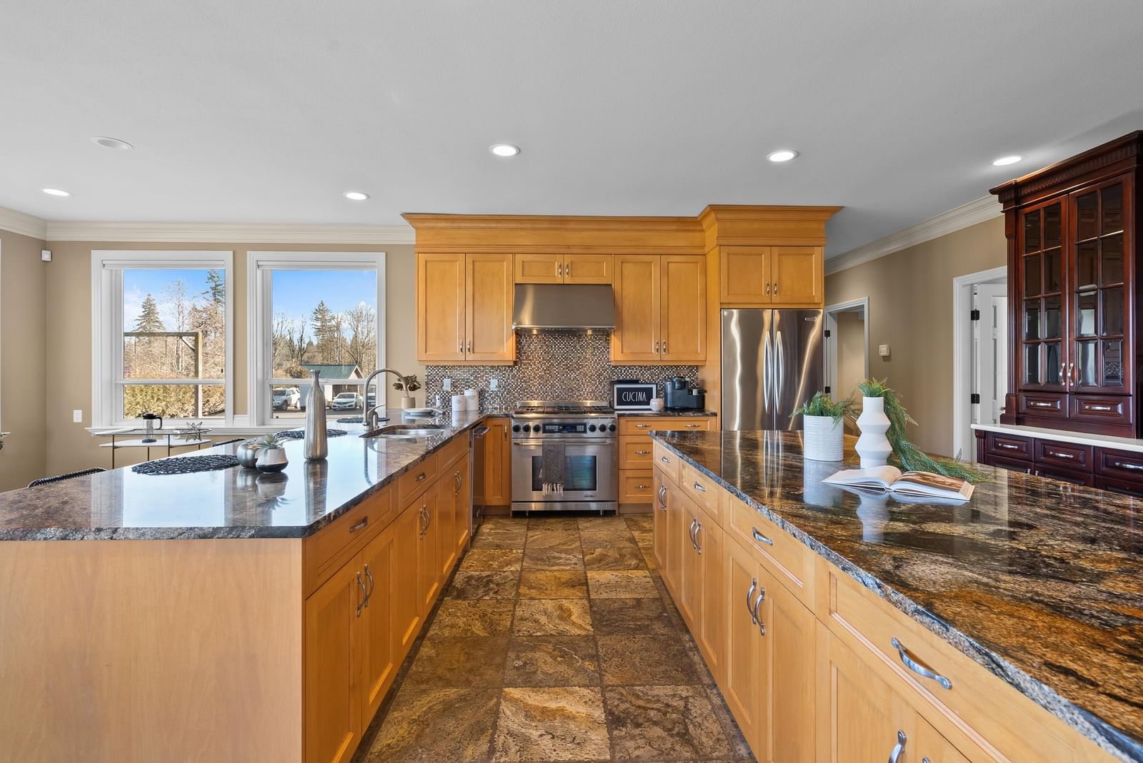 Listing Image 15