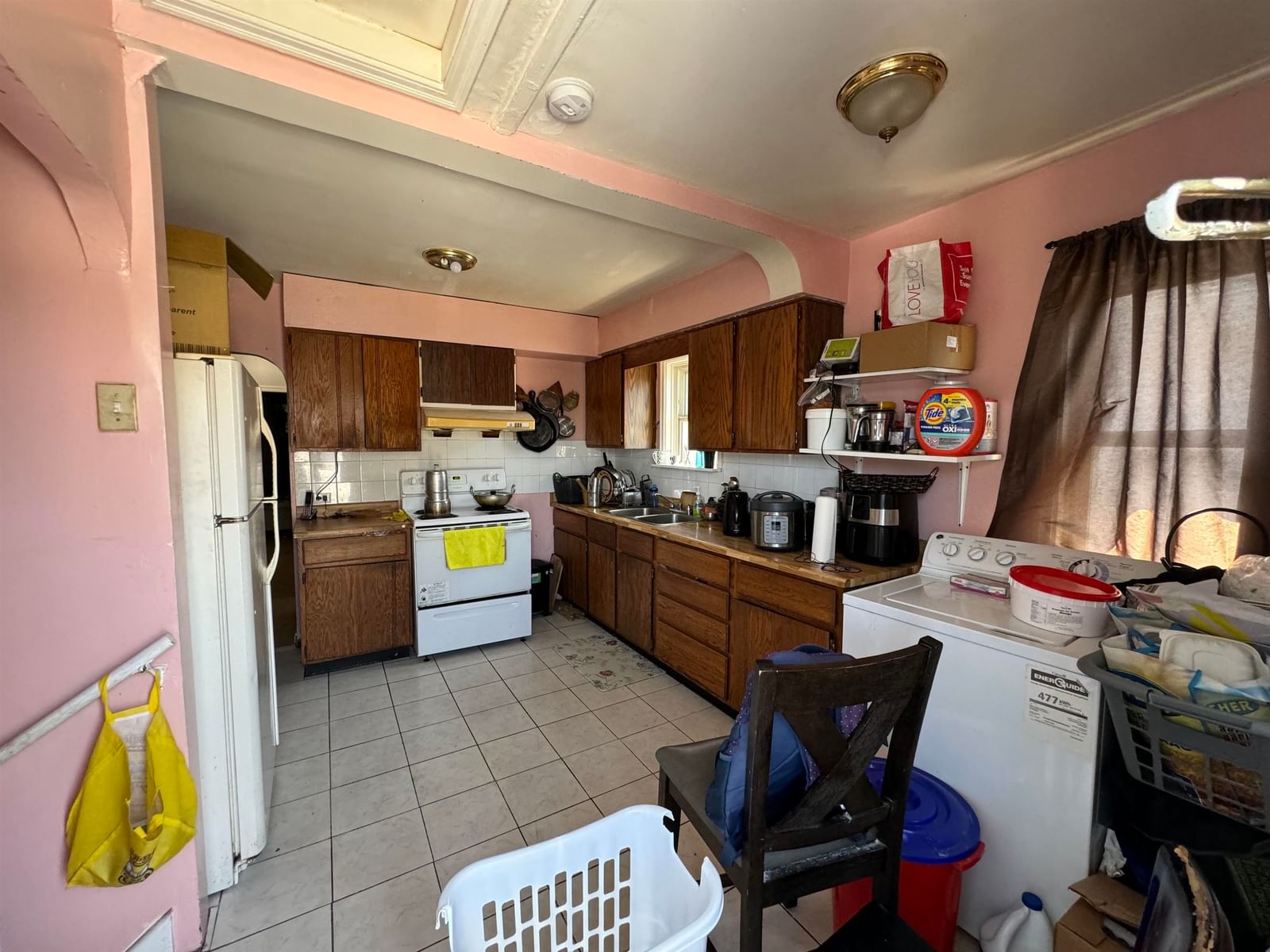 Listing Image 8