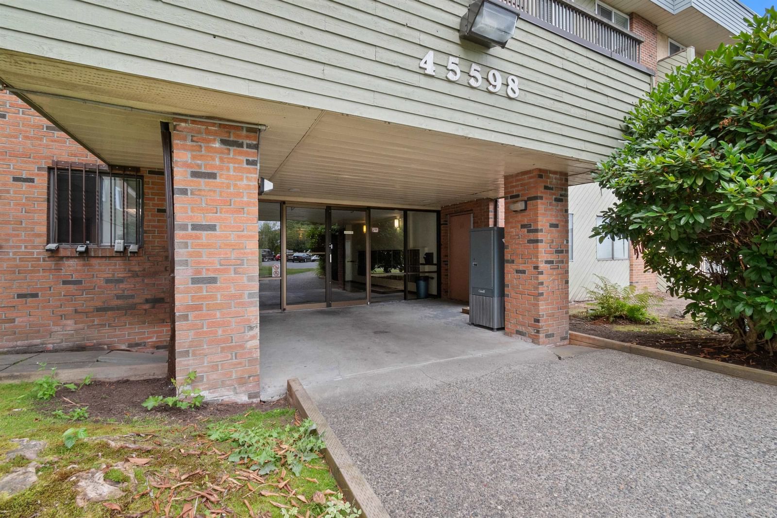 Listing Image 26