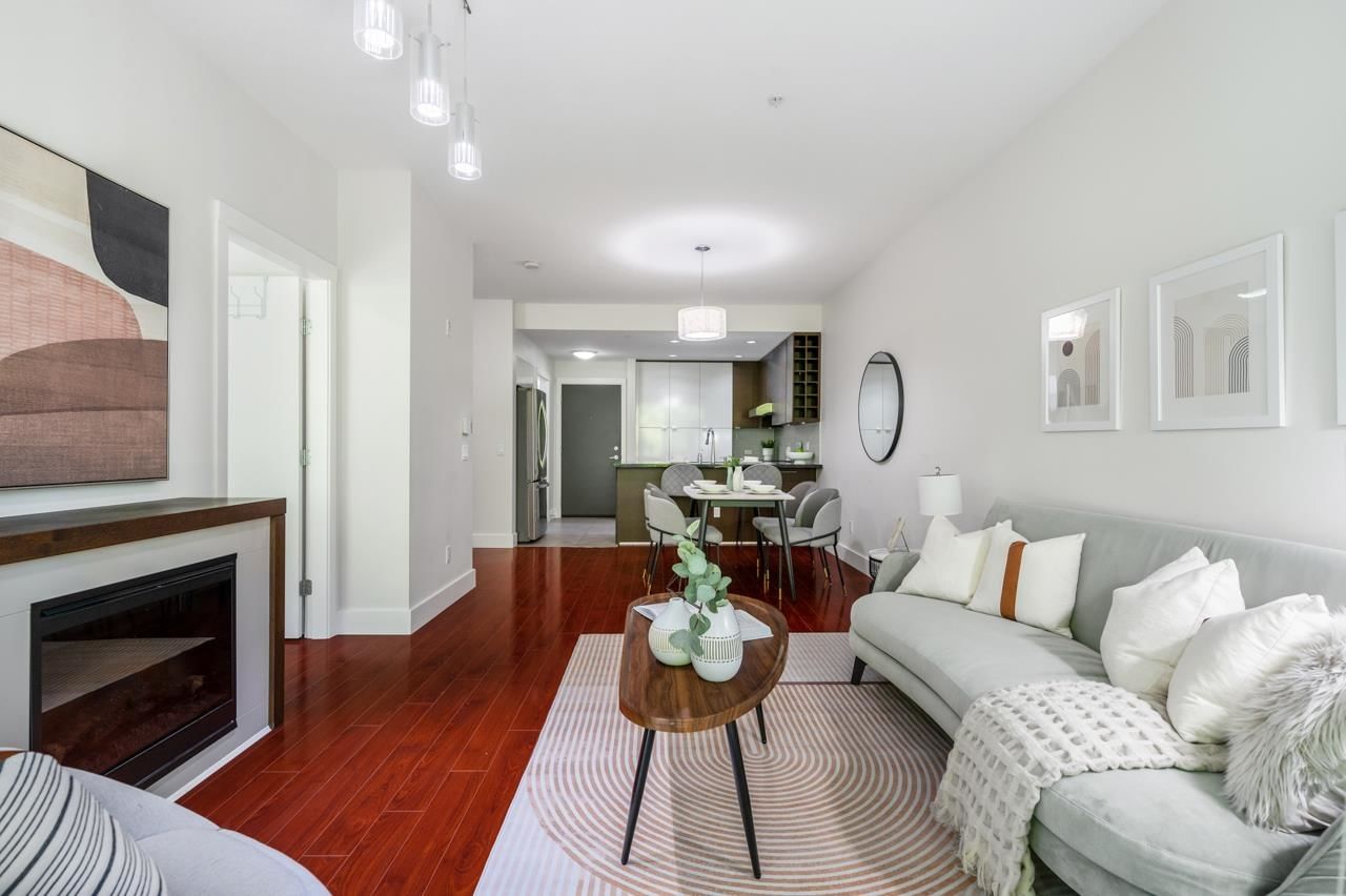 Listing Image 10