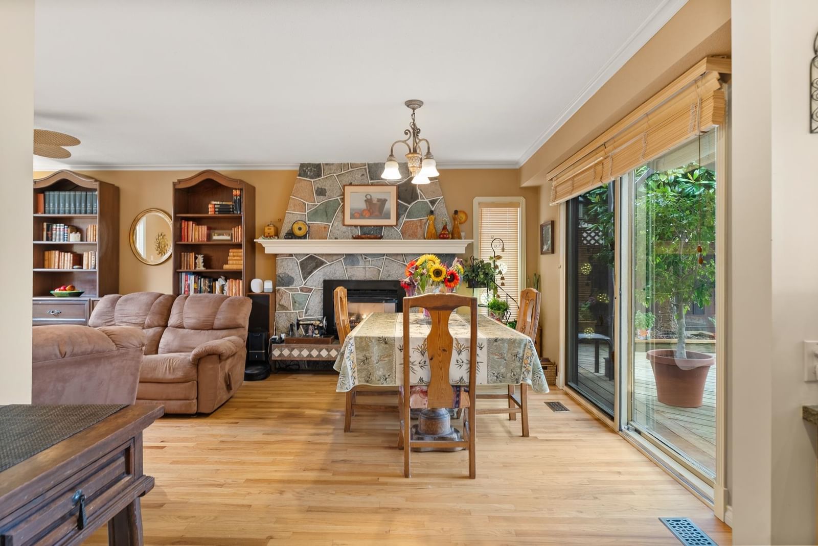 Listing Image 21