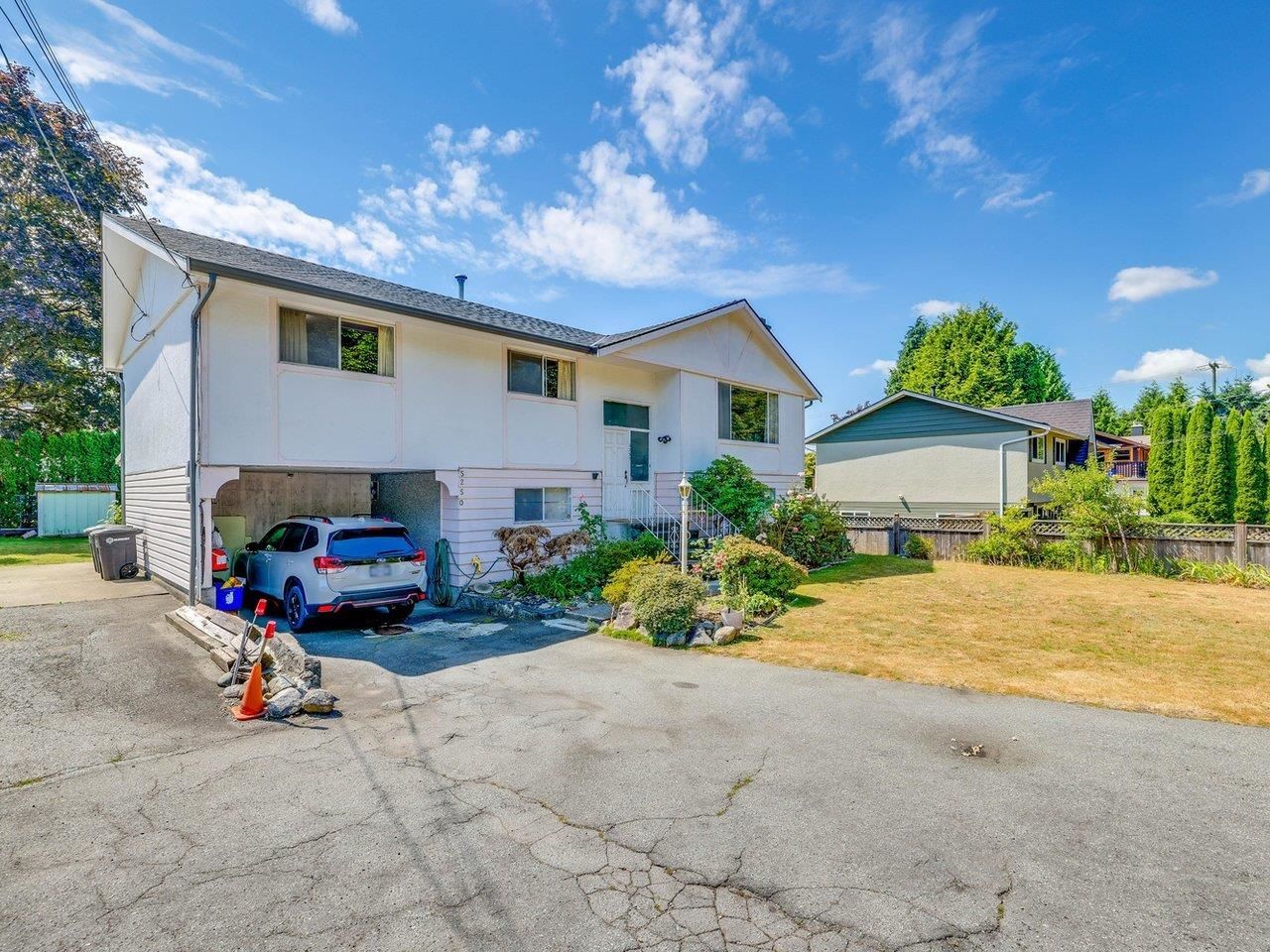 Listing Image 3