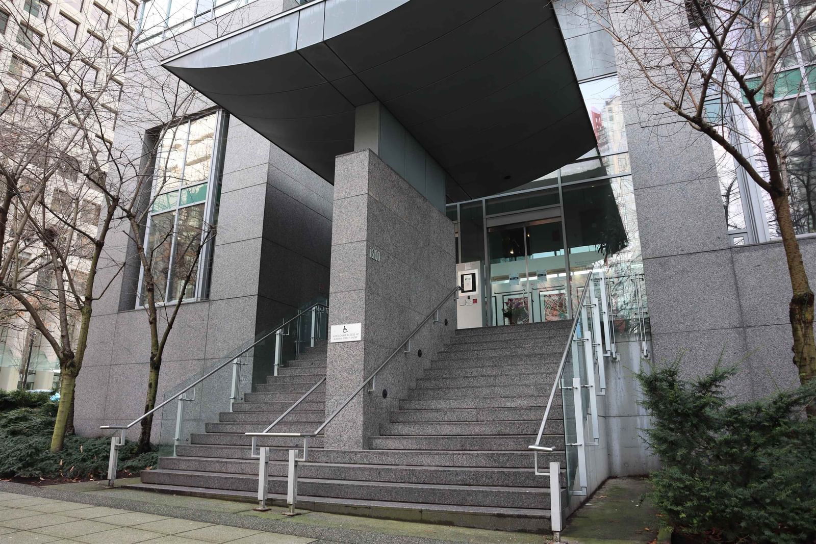 Listing Image 14
