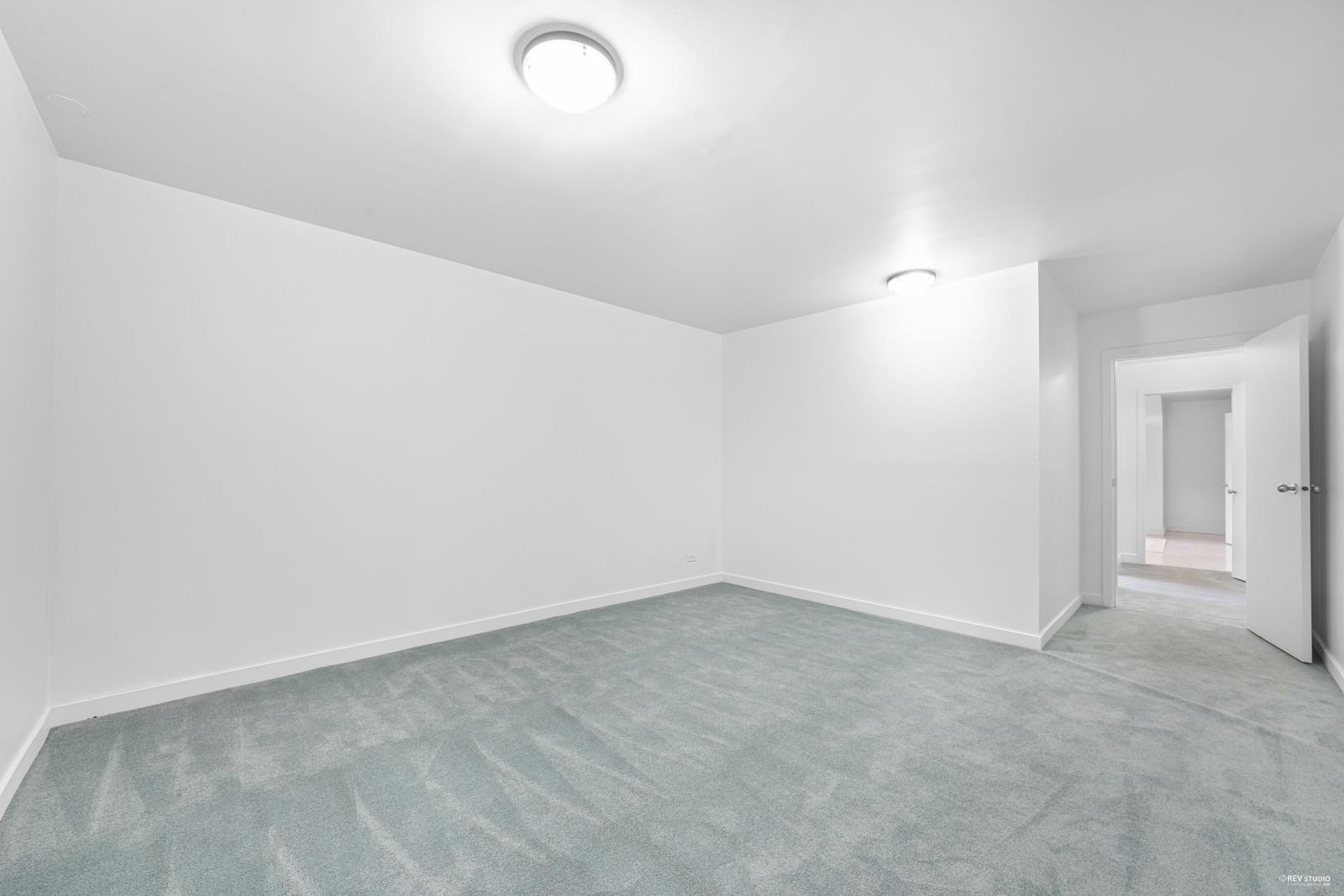 Listing Image 30