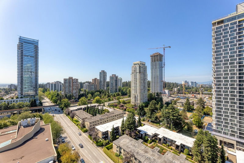 2103 - 6088 Willingdon Avenue, Burnaby, V5H 4V2 | Image 2
