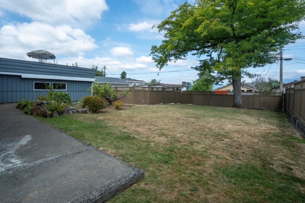 Listing Image 28