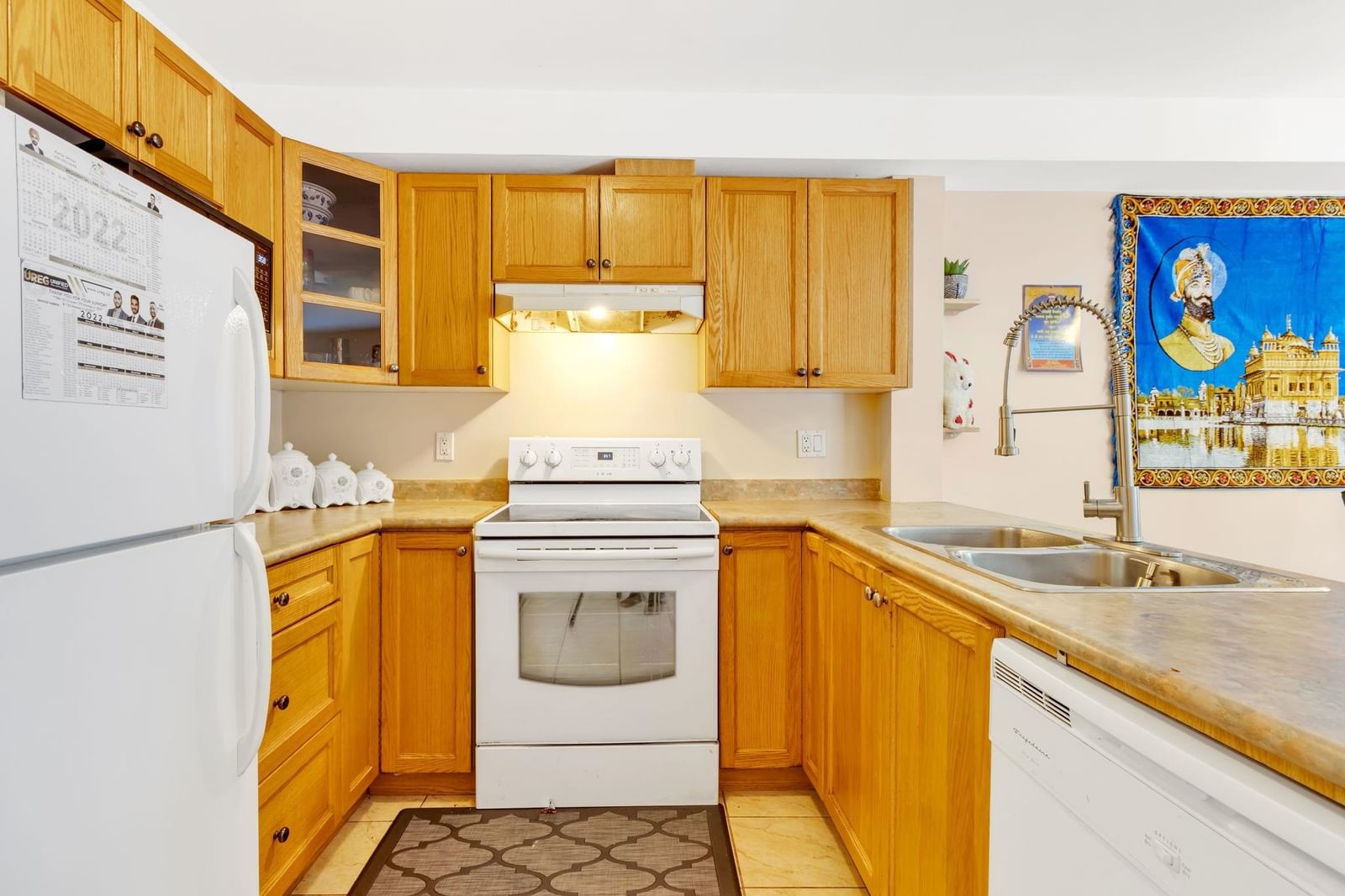 Listing Image 14