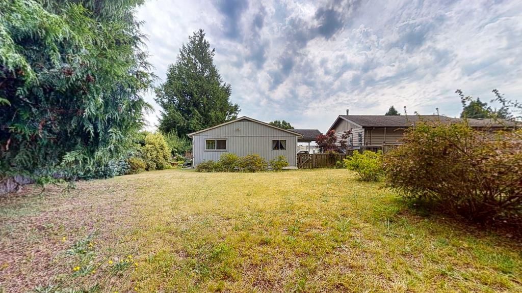 Listing Image 17