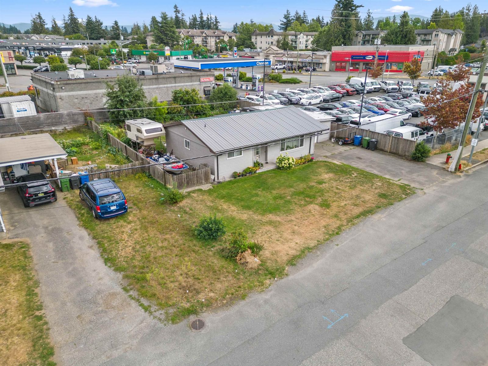 Listing Image 6