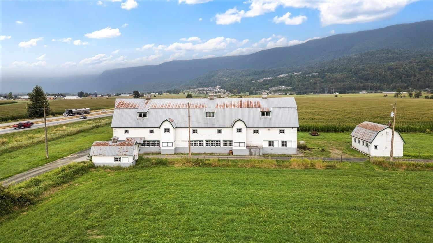 Listing Image 30