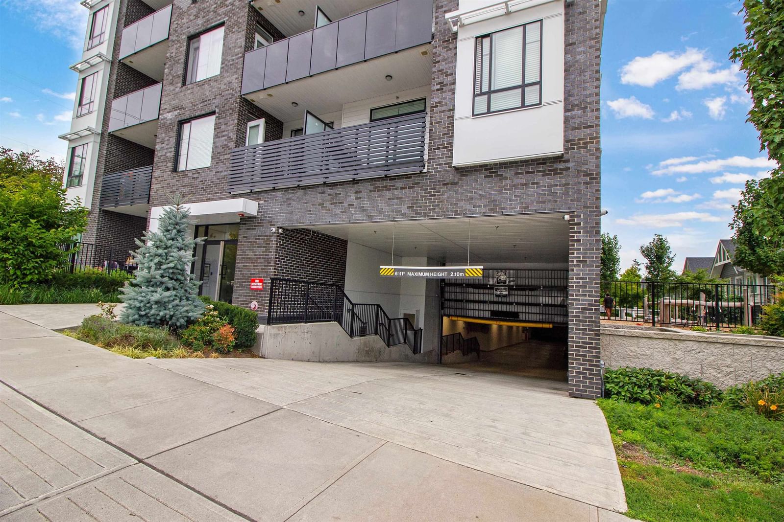 Listing Image 20