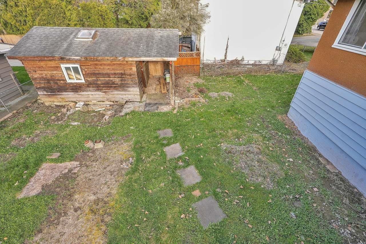 Listing Image 5