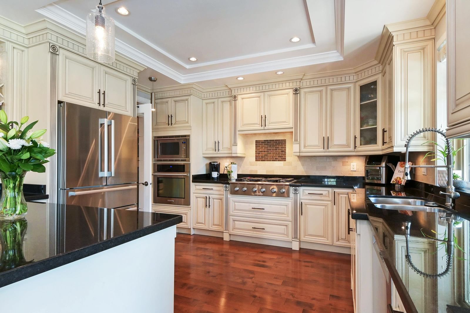 Listing Image 15