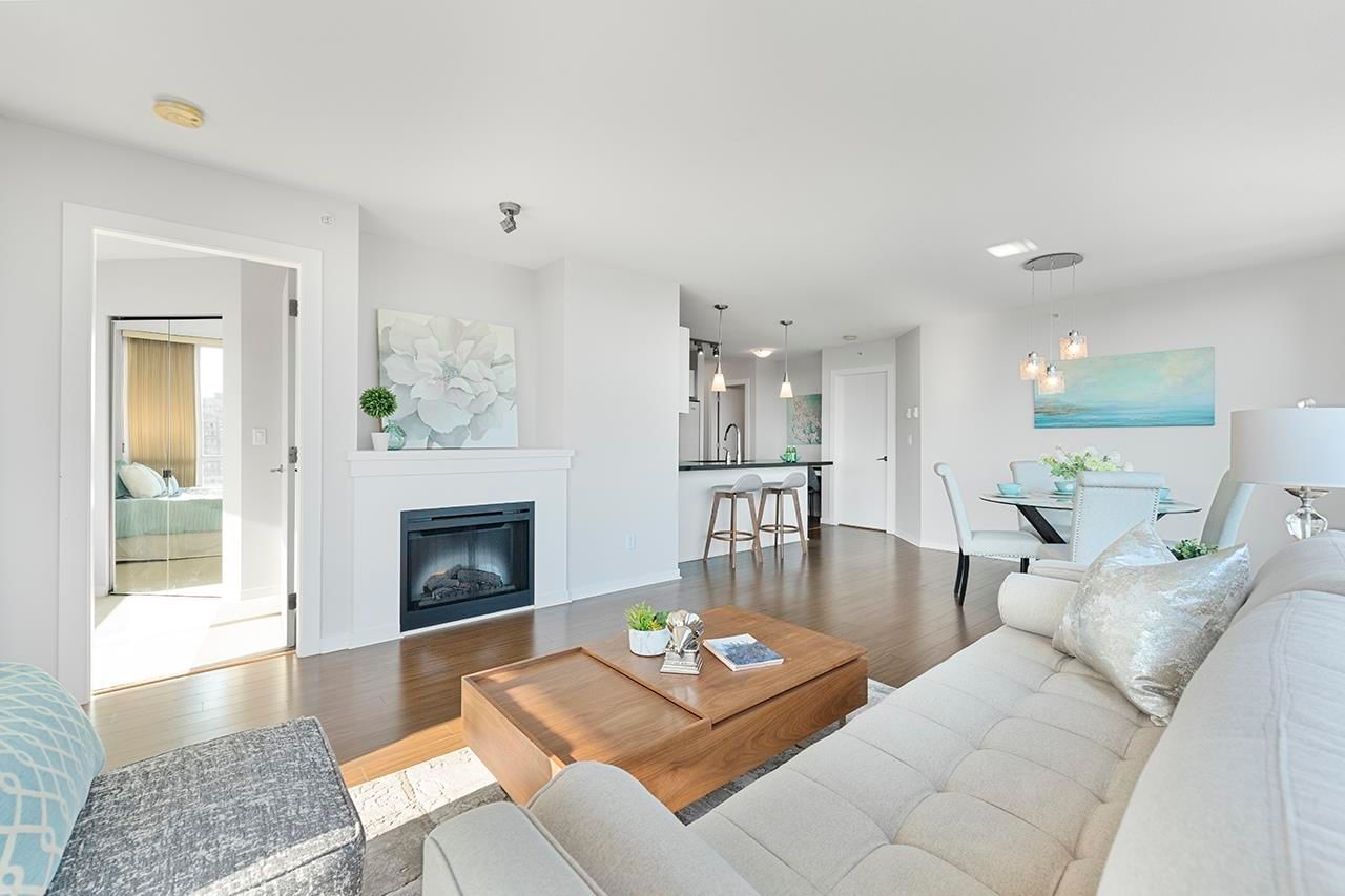 Listing Image 11