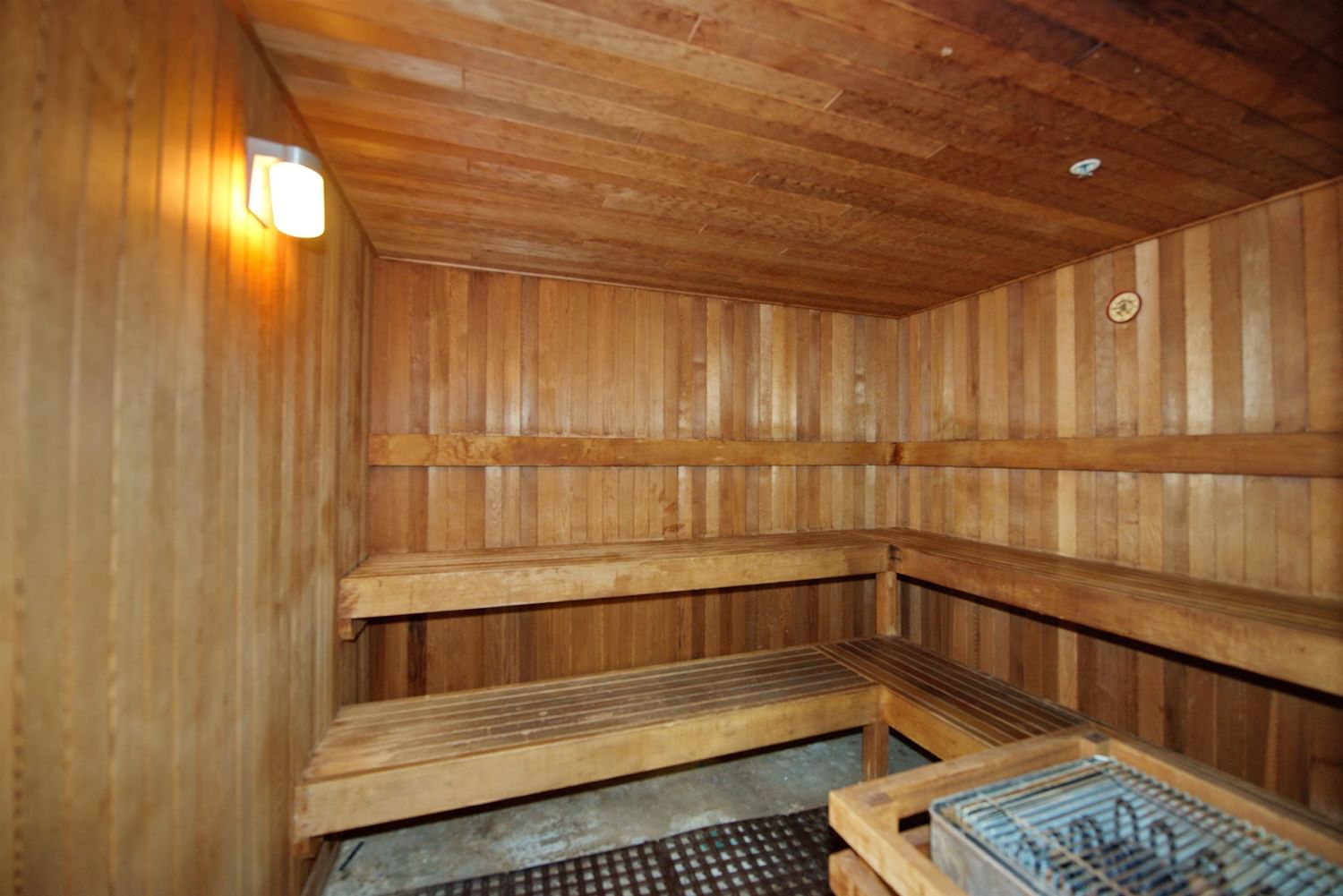 Listing Image 25