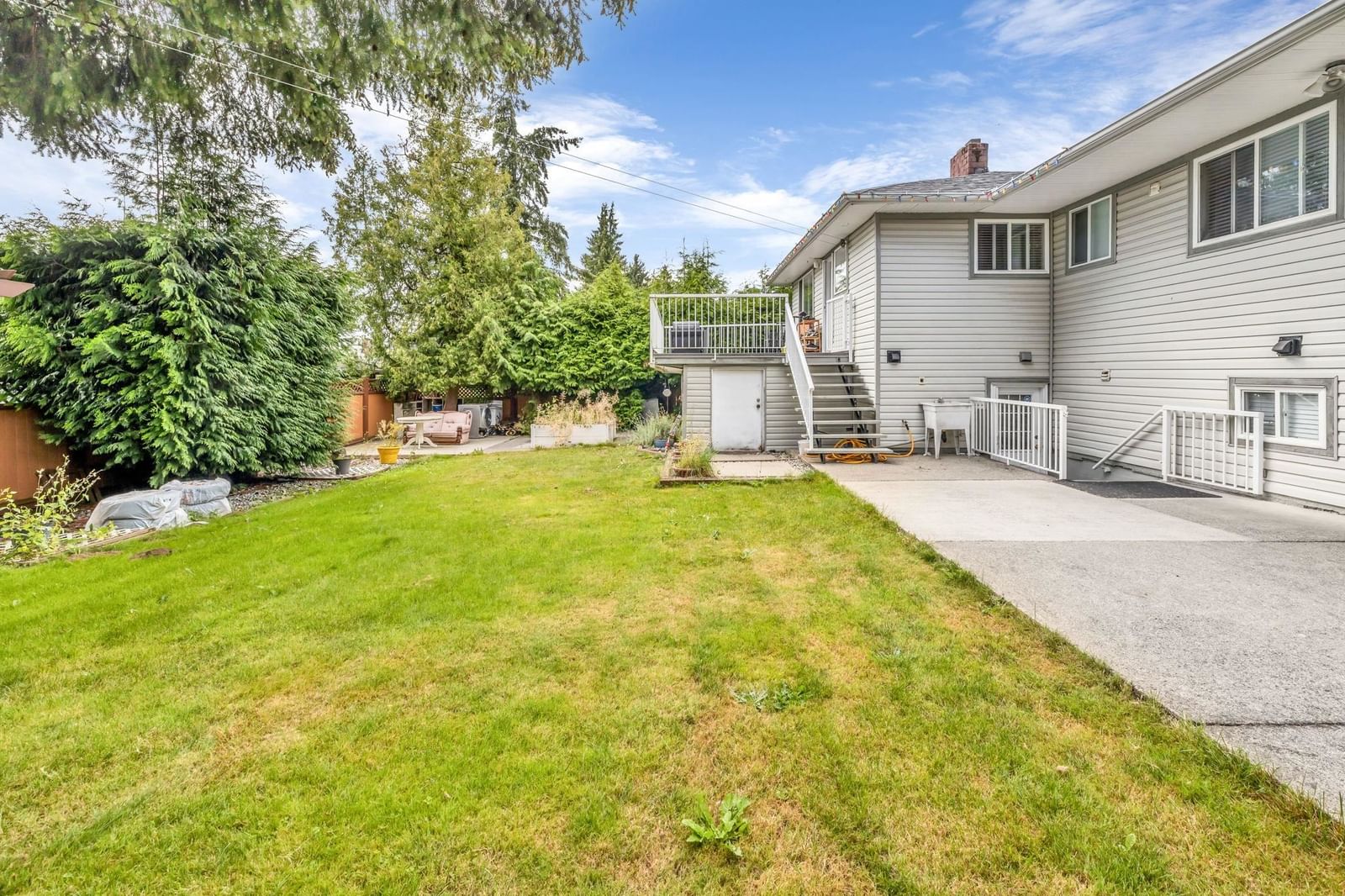 Listing Image 24