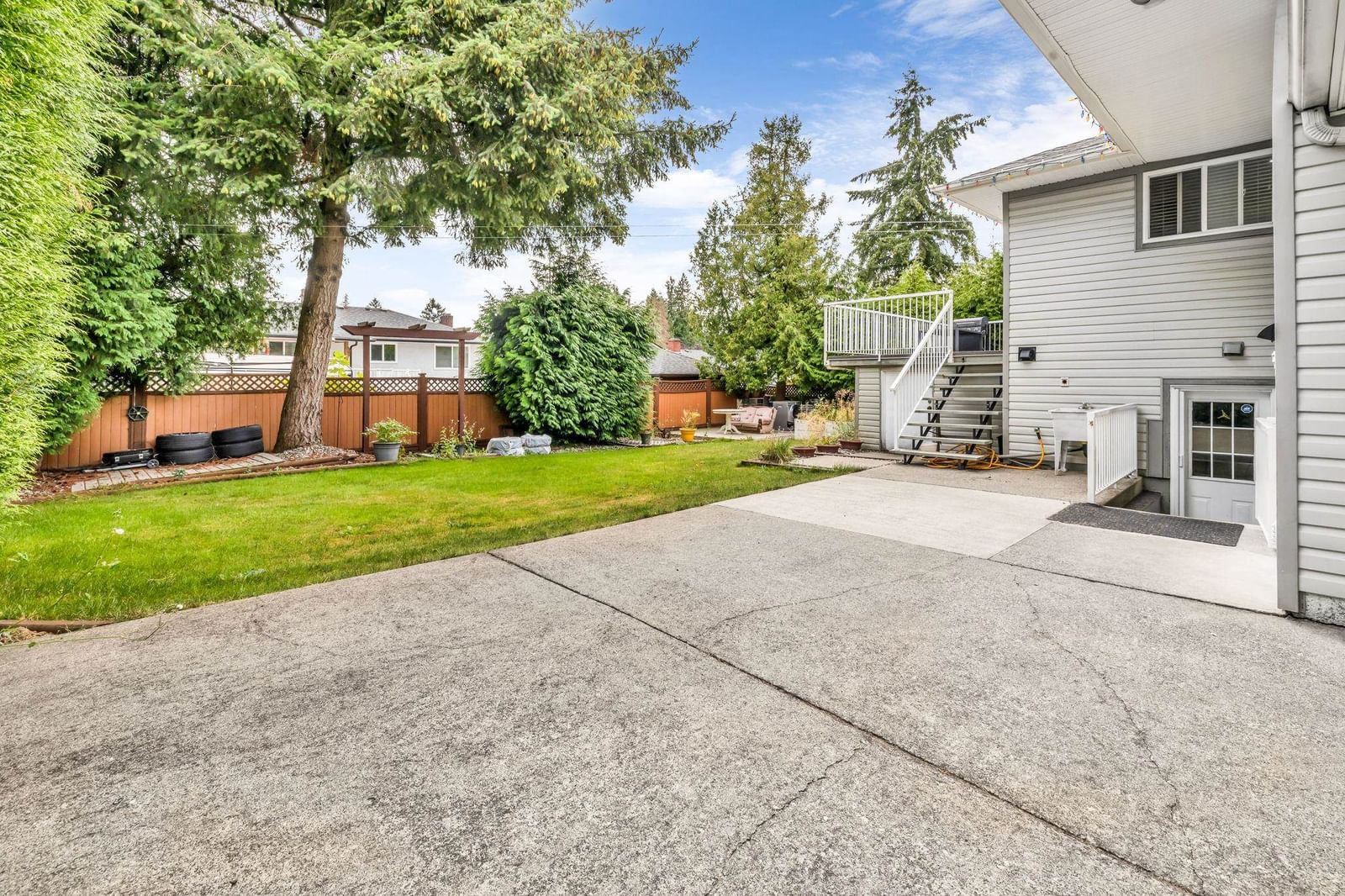 Listing Image 25