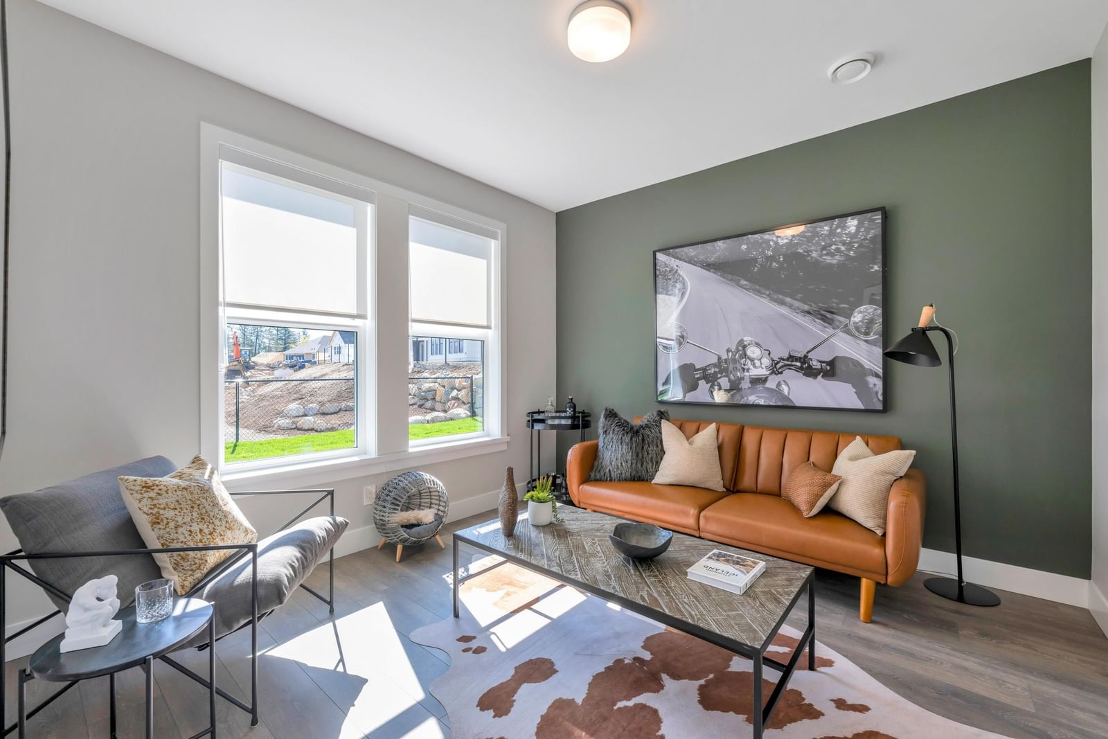 Listing Image 15